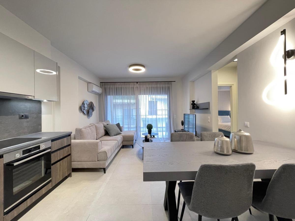 Gleaming Apartments Near Athens Metro Mall מראה חיצוני תמונה