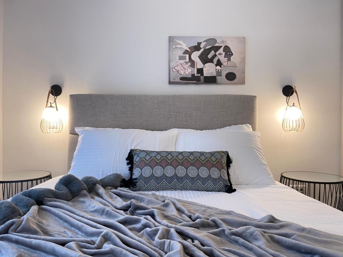 Gleaming Apartments Near Athens Metro Mall מראה חיצוני תמונה