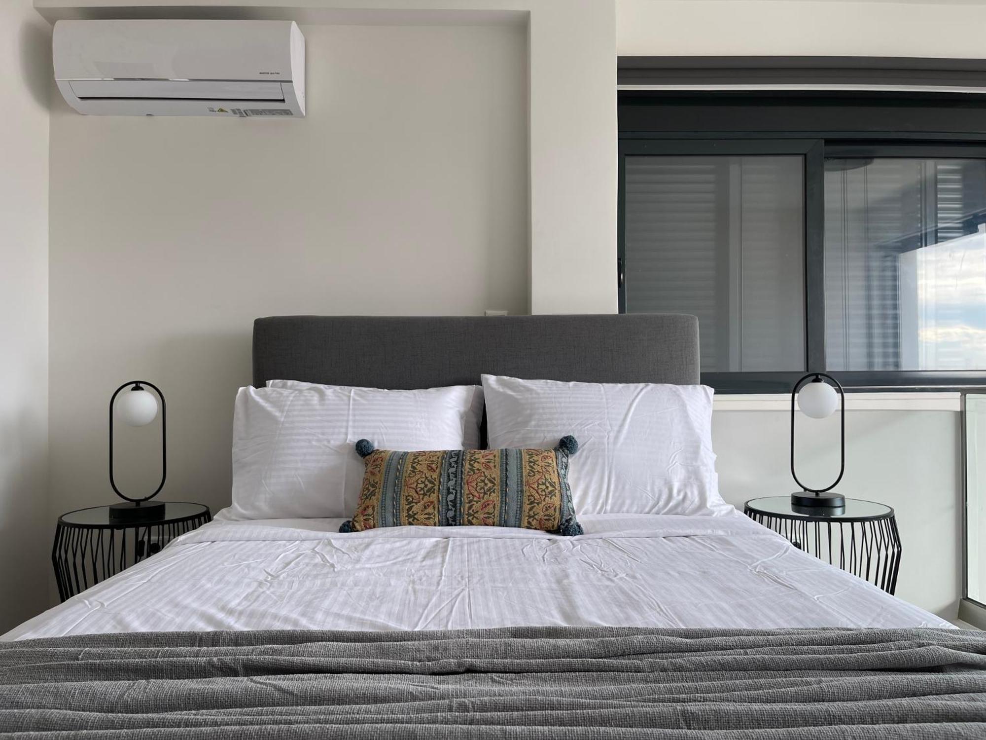 Gleaming Apartments Near Athens Metro Mall מראה חיצוני תמונה